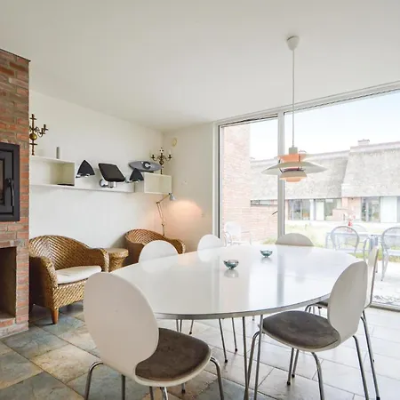 Two-bedroom In Romo Sønderby