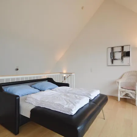 펜션 Two-bedroom In Romo